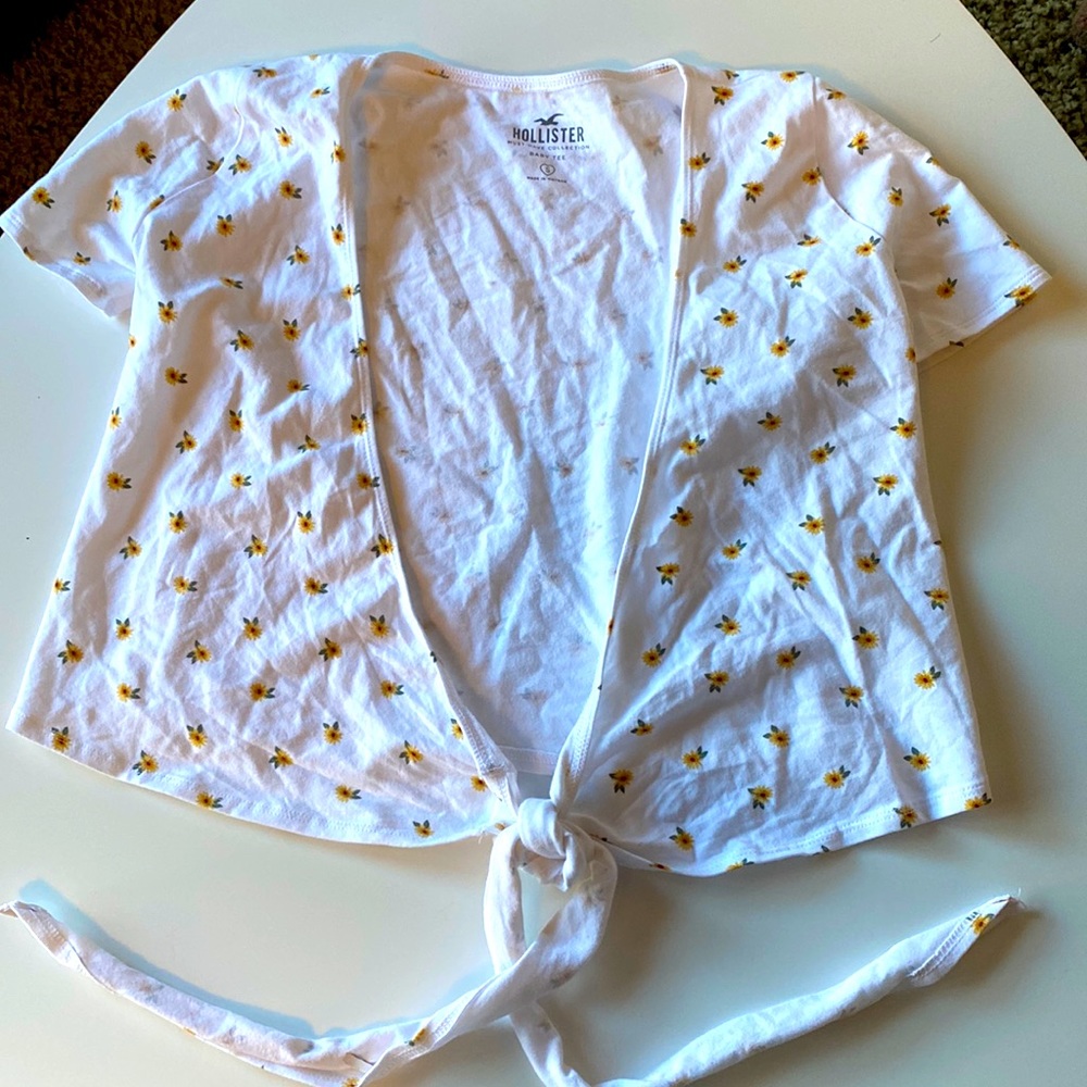 Adorable baby T shirt in EUC. Materials and care tag removed